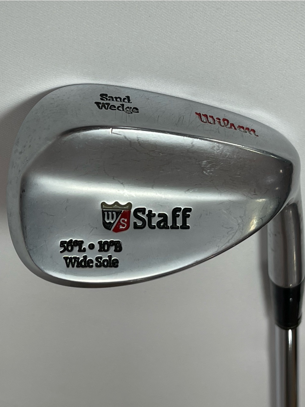 Wilson Staff 560° Sand Wedge - Silver with Red Logo
